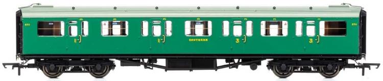 SR Bulleid 59' Corridor Composite #5711 'Set 965' (Malachite Green) - Available to Order In