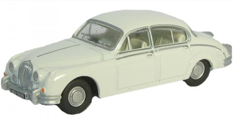Oxford - Jaguar MkII - Old English White - Sold Out
