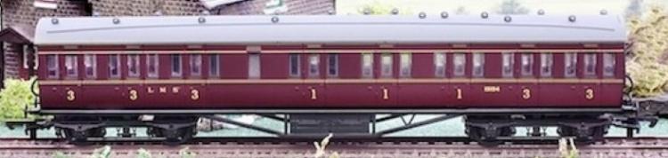 LMS 57' Stanier Non-Corridor Composite #19194 (Lined Maroon) - Sold Out