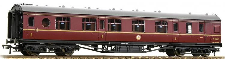 BR (ex-LMS) 60ft Porthole First Corridor Brake #M5066M (Maroon) - Sold Out