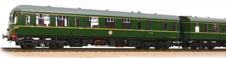 Class 105 2-Car DMU (BR Green with Speed Whiskers) - Pre Order