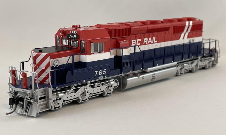 Bowser - GMD SD40-2 - BC Rail #765 (Red, White & Blue - Hockey Stick) - Sold Out