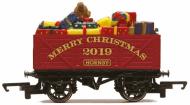 R6932 : Hornby 2019 Christmas Wagon - Pre Order R6932 : Hornby 2019 Christmas Wagon - Pre Order