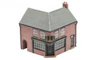 R9833 : Corner Pub "The 19th Hole" - In Stock R9833 : Corner Pub "The 19th Hole" - In Stock