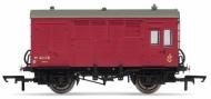 R6679A : BR Horse Box #M42178 - In Stock R6679A : BR Horse Box #M42178 - In Stock