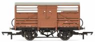 R6839 : BR Maunsell Cattle Wagon Dia.1529 #S53904 (Bauxite) - In Stock R6839 : BR Maunsell Cattle Wagon Dia.1529 #S53904 (Bauxite) - In Stock