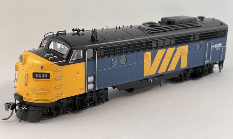 Rapido - GMD FP9A - VIA #6536 (Blue & Yellow - ex CN) DCC Sound - Sold Out