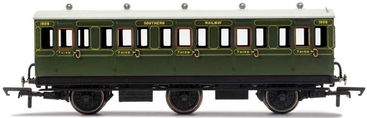SR 6 Wheel Coach 3rd Class #1909 (Olive Green) - Out of Stock