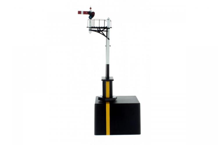 GWR Bracket Signal - Left Hand with One Arm - Motorized & Lit Semaphore Signal - In Stock