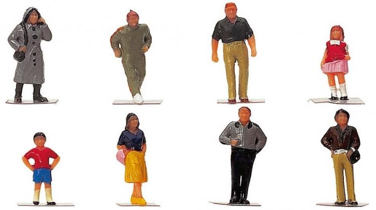 Figures - Town People (8 Pack) - In Stock