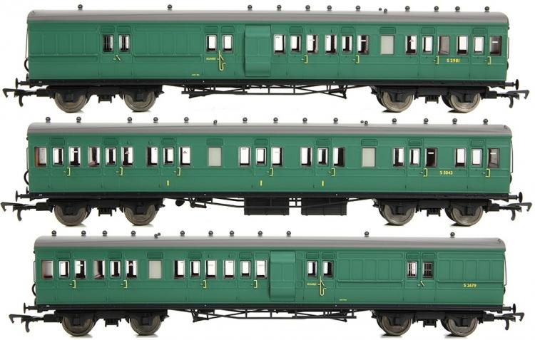 EFE Rail - BR (ex-LSWR) 56' Cross Country 3-Car Coach Pack #Set 314 (Green) - In Stock