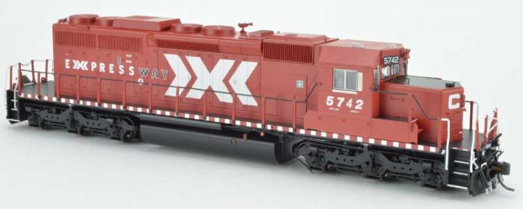 Bowser - GMD SD40-2 - CP Rail #5742 (Red - Expressway) - Sold Out